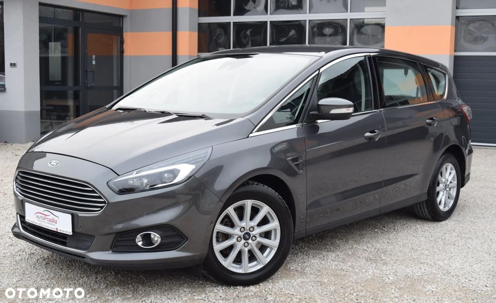 Ford S-Max 2.0 TDCi Titanium PowerShift - 7
