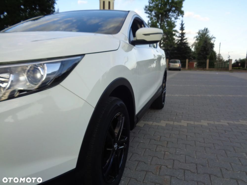 Nissan Qashqai 1.2 DIG-T Tekna+ - 29