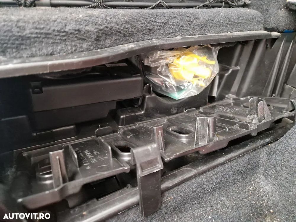 Mercedes-Benz GLC - 13