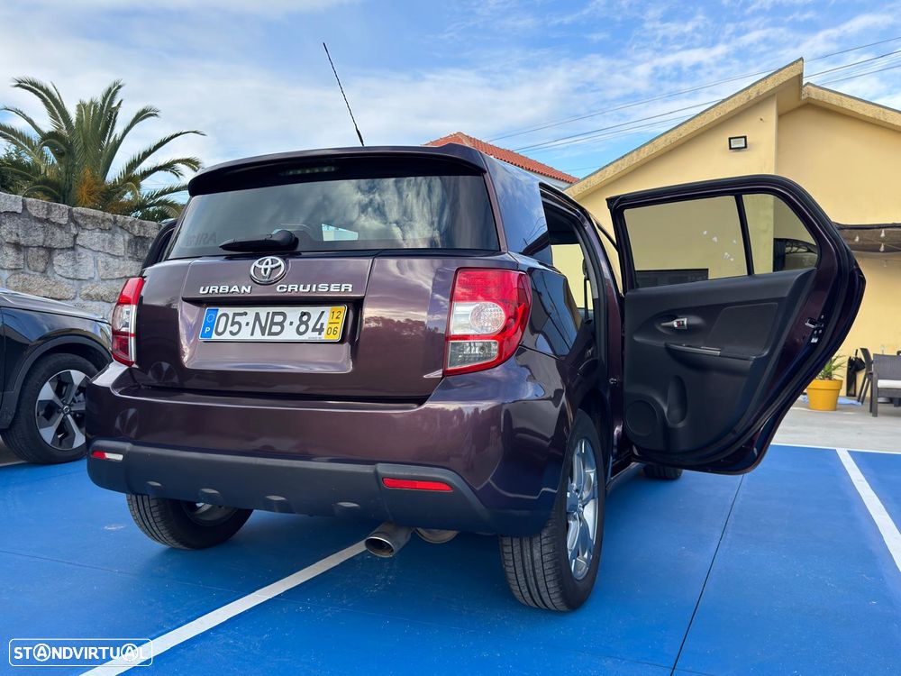 Toyota Urban Cruiser 1.4 D-4D - 2