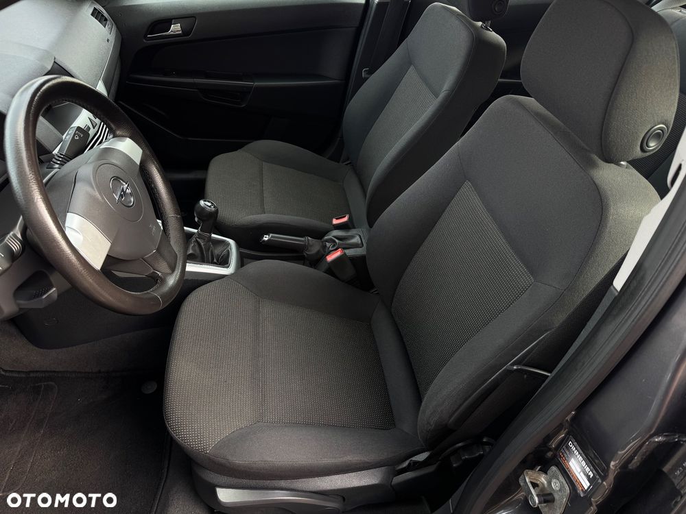 Opel Astra - 12