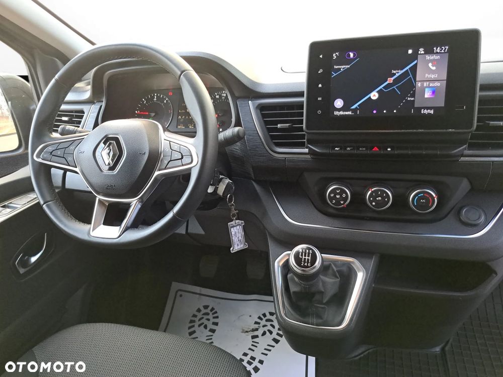 Renault Trafic - 13