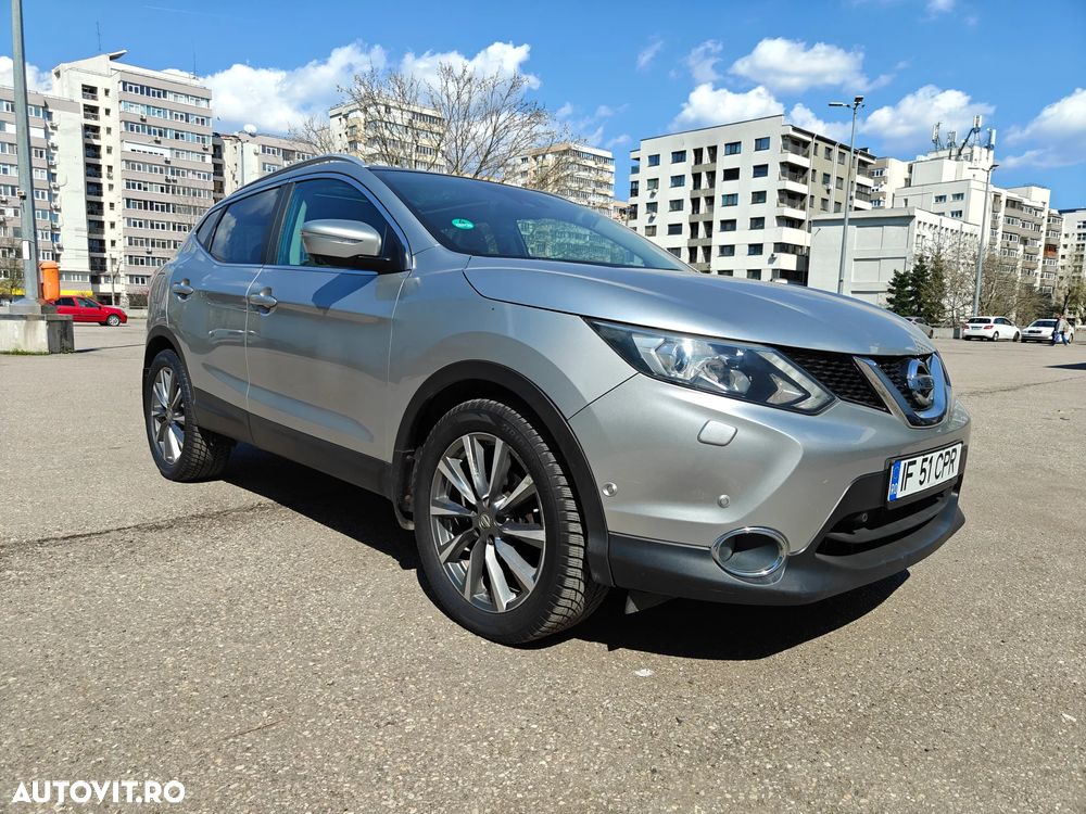 Nissan Qashqai 1.6 DCI Xtronic TEKNA+ - 1