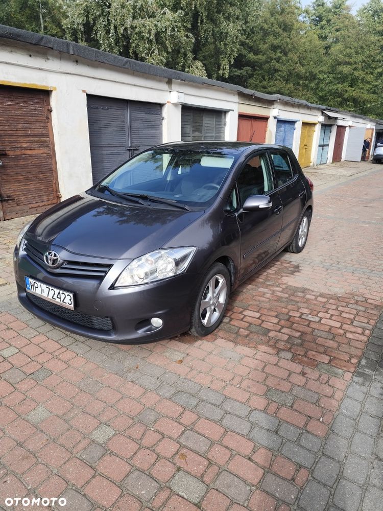 Toyota Auris - 3