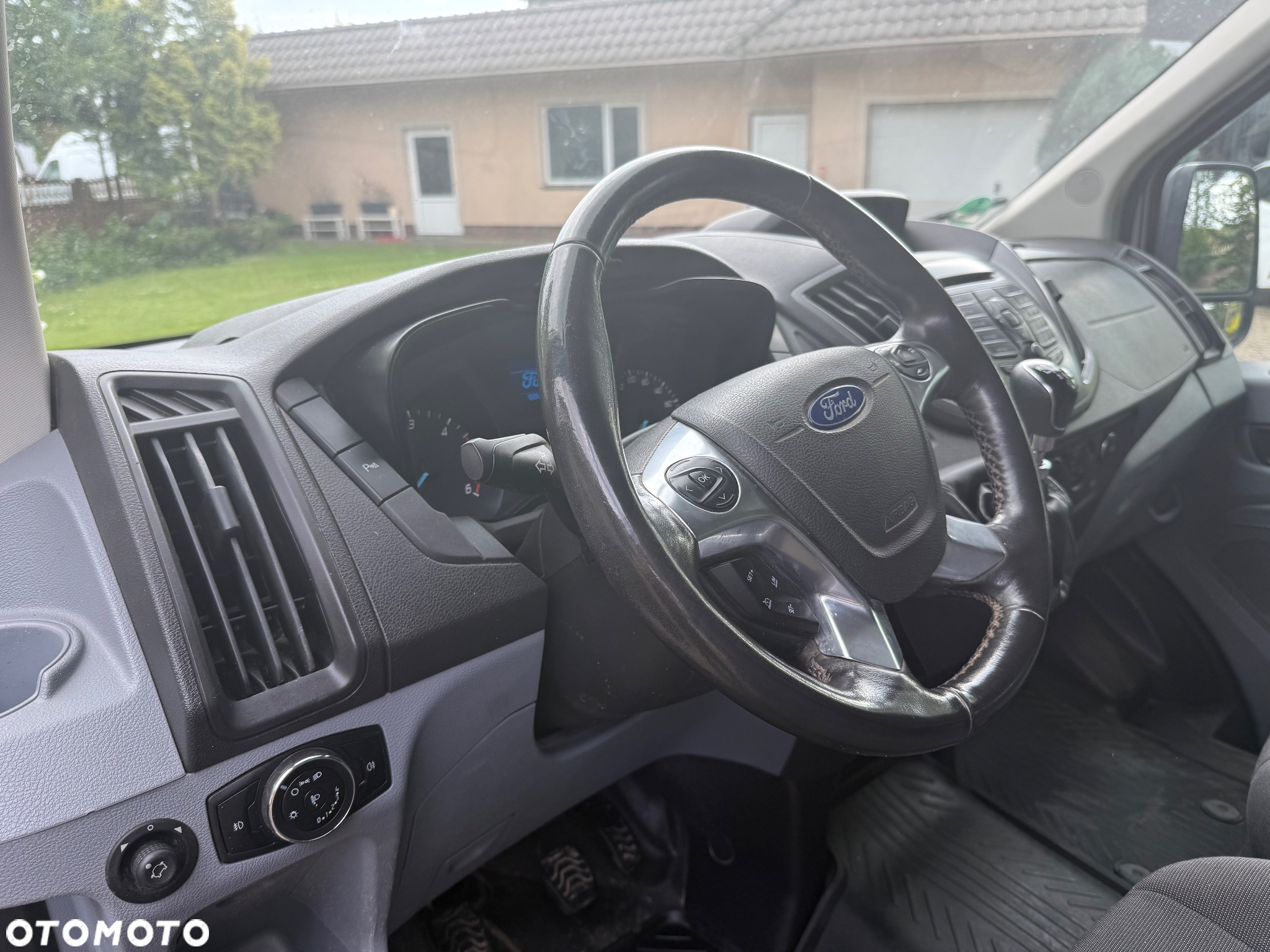 Ford Transit - 16