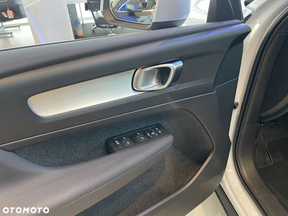 Volvo XC 40 B3 Core - 5