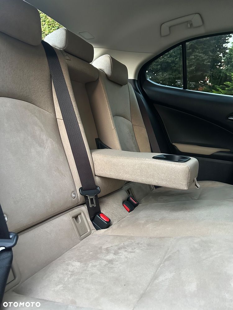 Lexus UX 200 GPF Business 2WD - 29