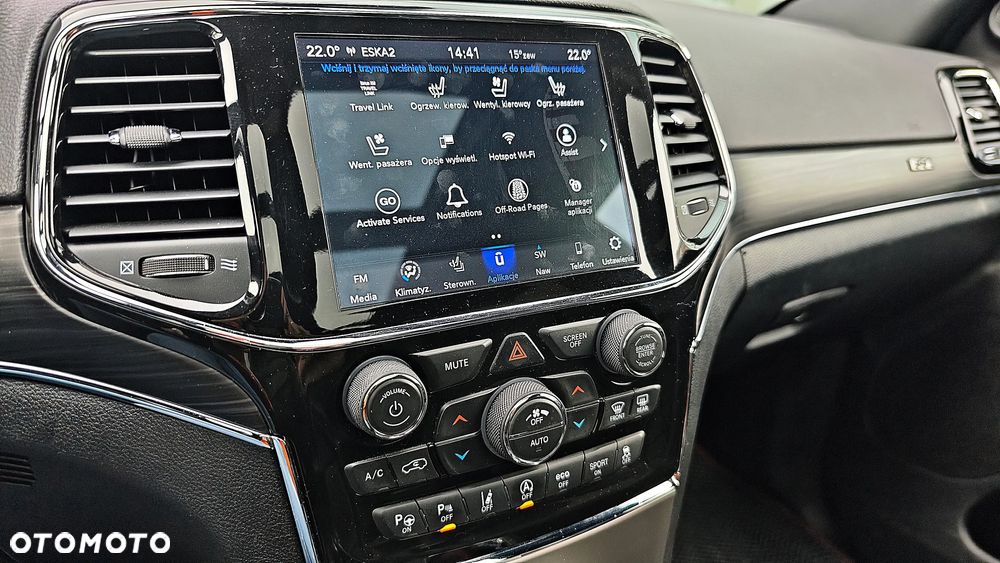 Jeep Grand Cherokee - 29