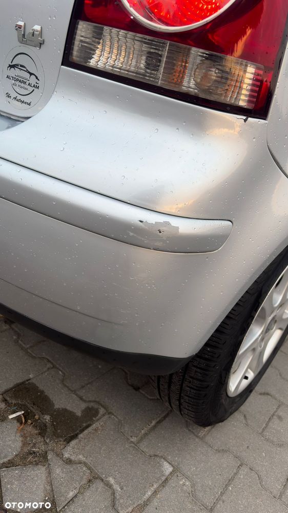 Volkswagen Polo 1.4 16V Comfortline - 18