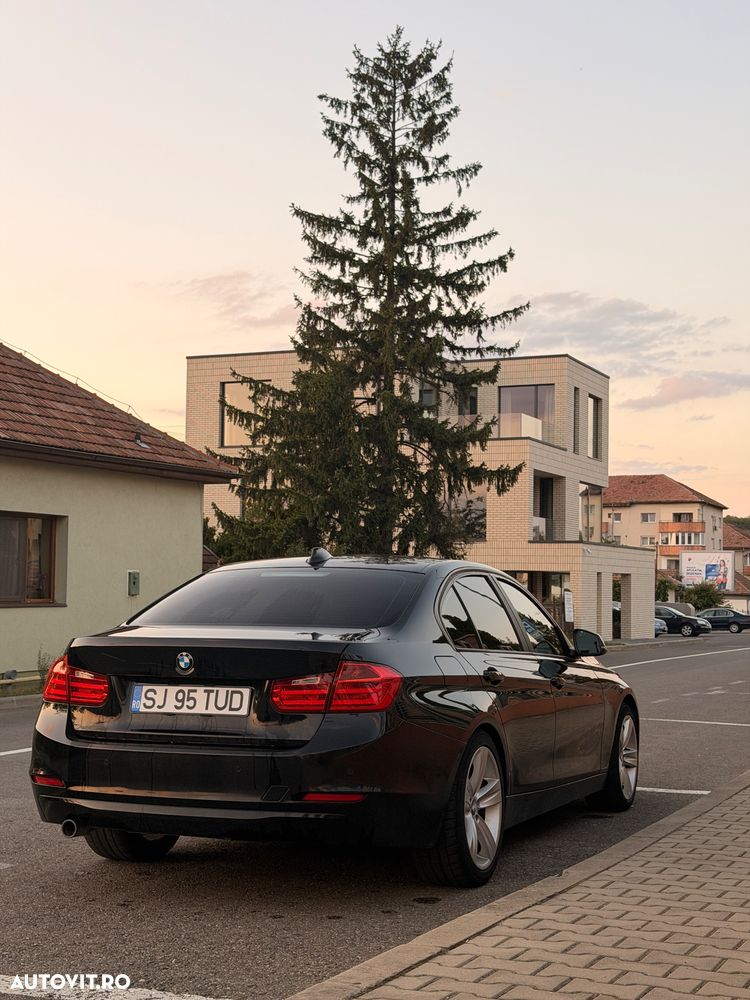 BMW Seria 3 320d - 5