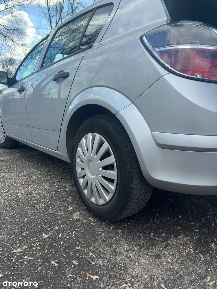 Opel Astra 1.6 - 7