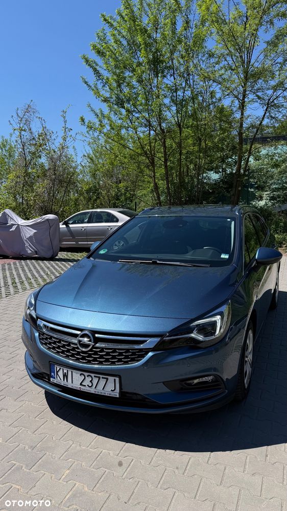 Opel Astra 1.6 CDTI Essentia - 2