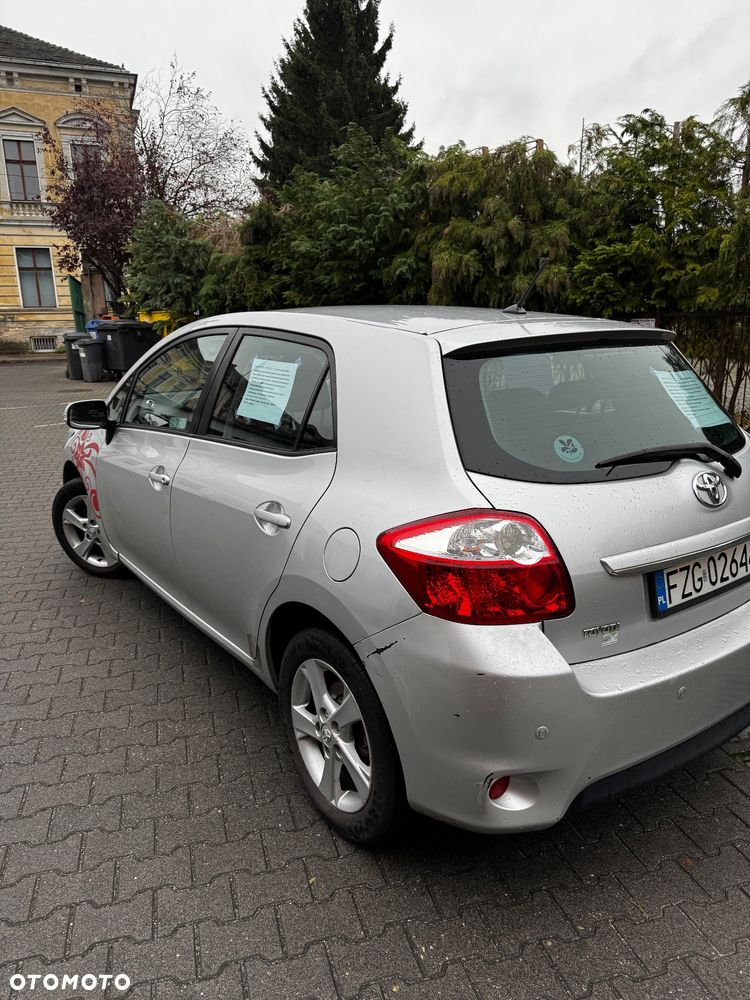 Toyota Auris 1.6 2010 - 3