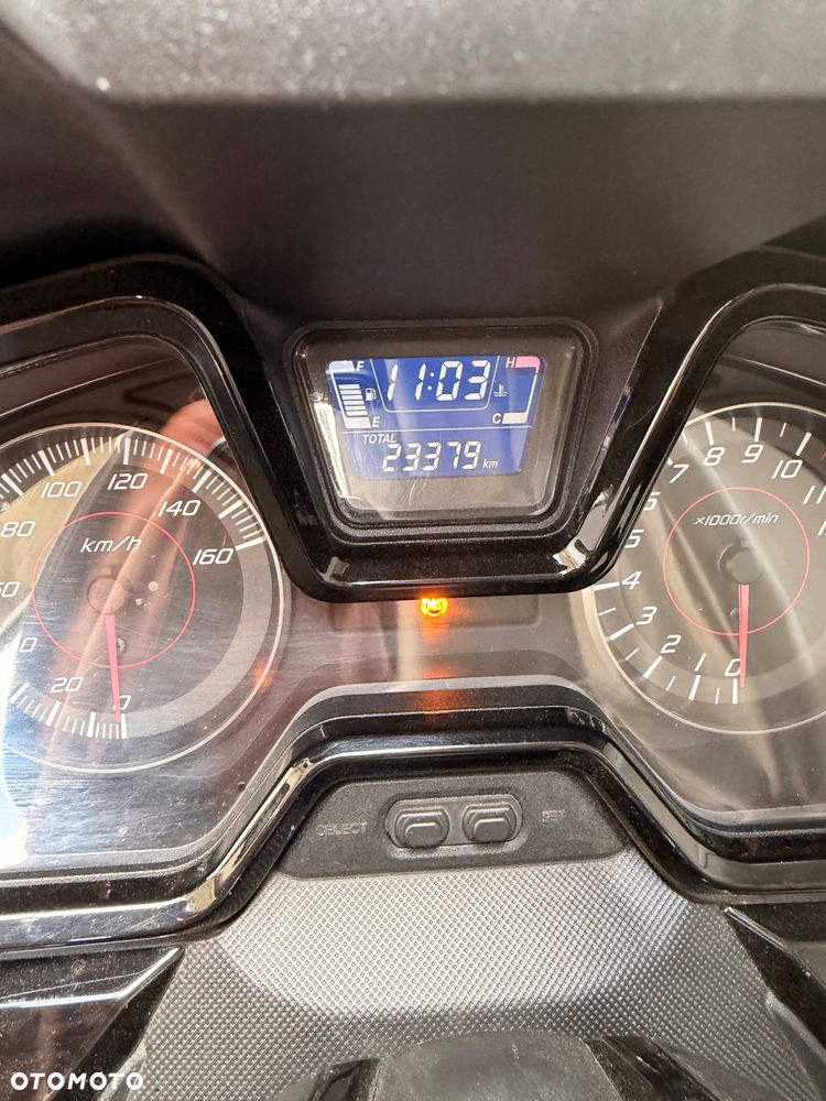 Honda NSS - 11