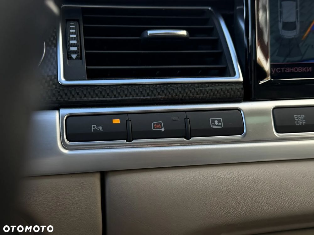 Audi S8 - 16