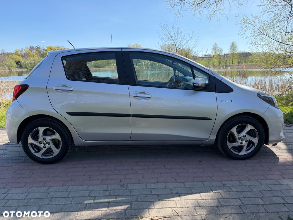 Toyota Yaris - 6