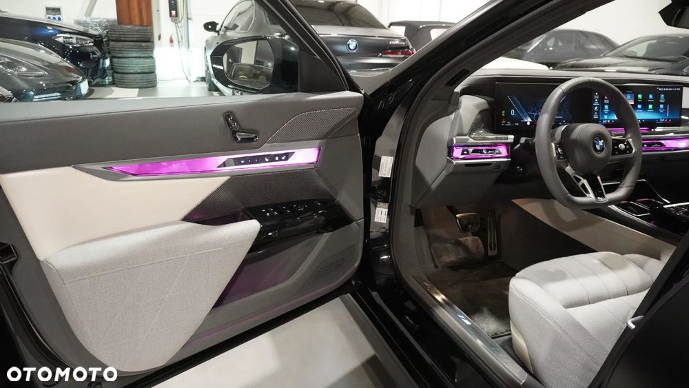 BMW Seria 7 740d xDrive - 5