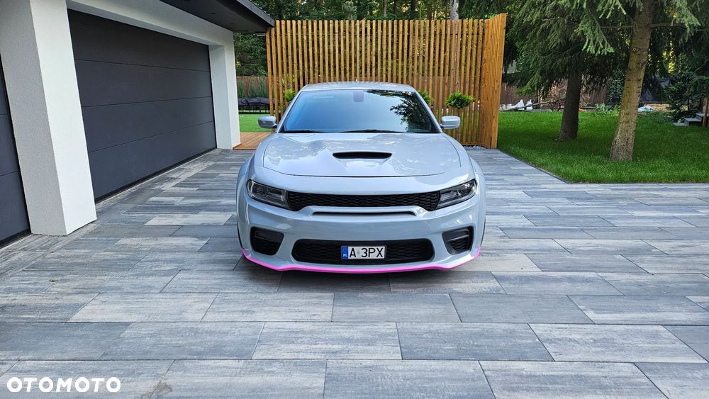 Dodge Charger 6.4 Scat Pack Widebody - 3