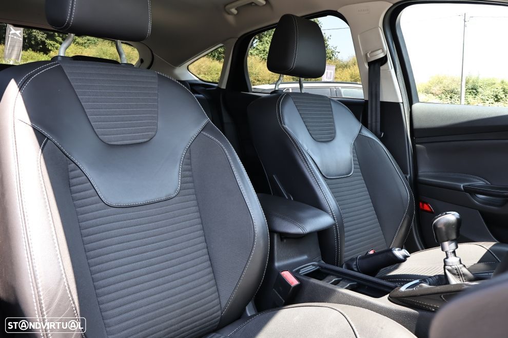Ford Focus 1.5 TDCi Titanium - 11