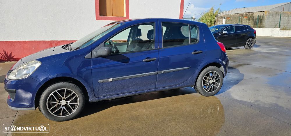 Renault Clio 1.5 dCi Confort - 3