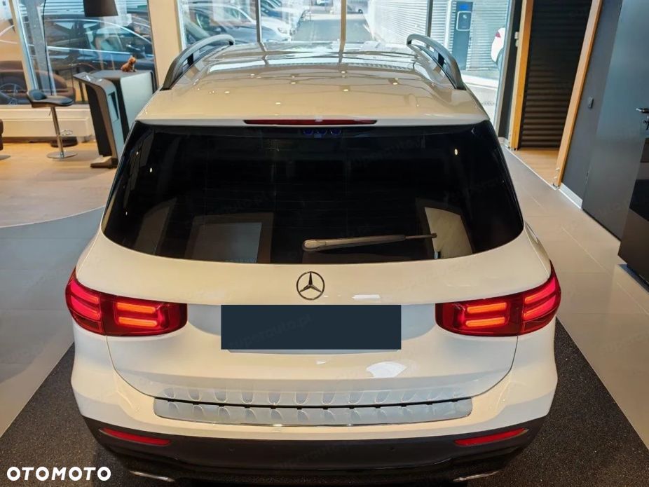 Mercedes-Benz GLB - 5