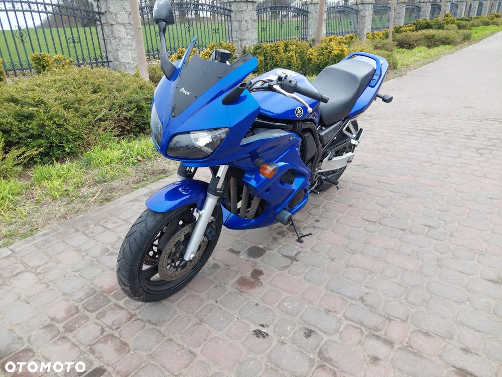 Yamaha FZ6 - 1