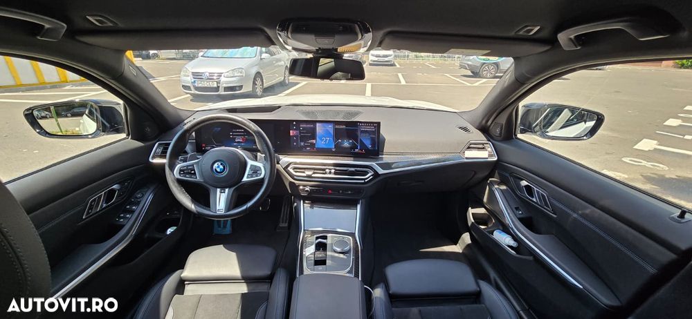 BMW Seria 3 330e xDrive AT PHEV - 9