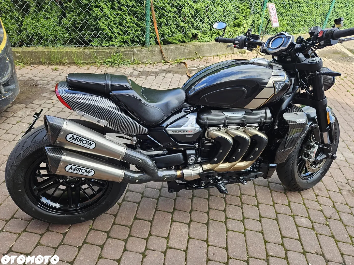 Triumph Rocket - 3