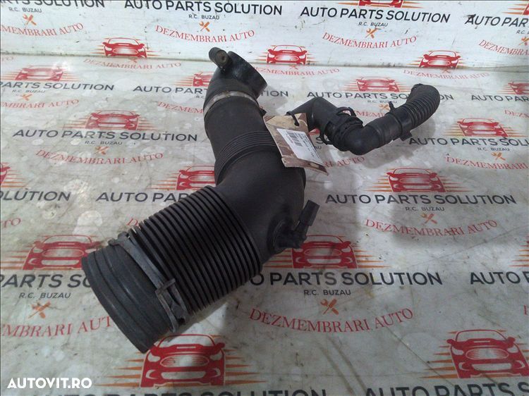 tubulatura admisie 1.6 tdi skoda rapid an fabr. 2014 - 1