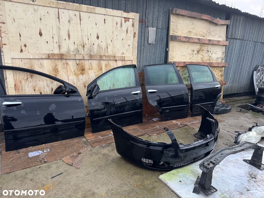 Fiat croma  zderzak przedni przód drzwi prawe lewe przód ty przednie tylne belka przód przednia maska klapa tył klapa bagażnika lampy przednie - 1