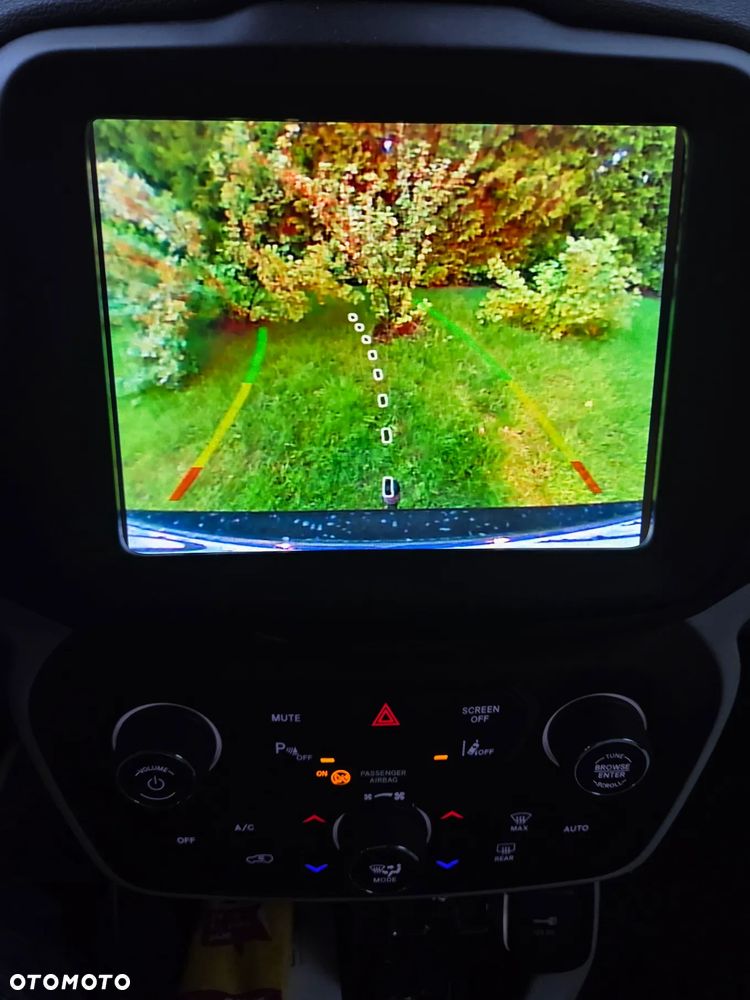 Jeep Renegade 1.0 GSE T3 Turbo Limited FWD S&S - 4