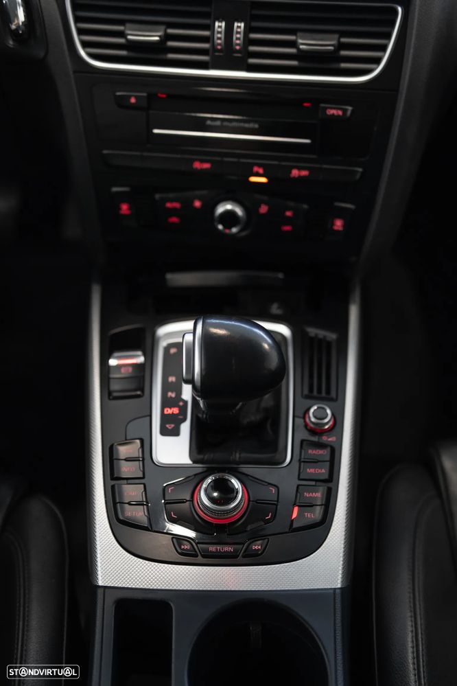 Audi A4 Avant 2.0 TDI multitronic S-line - 33