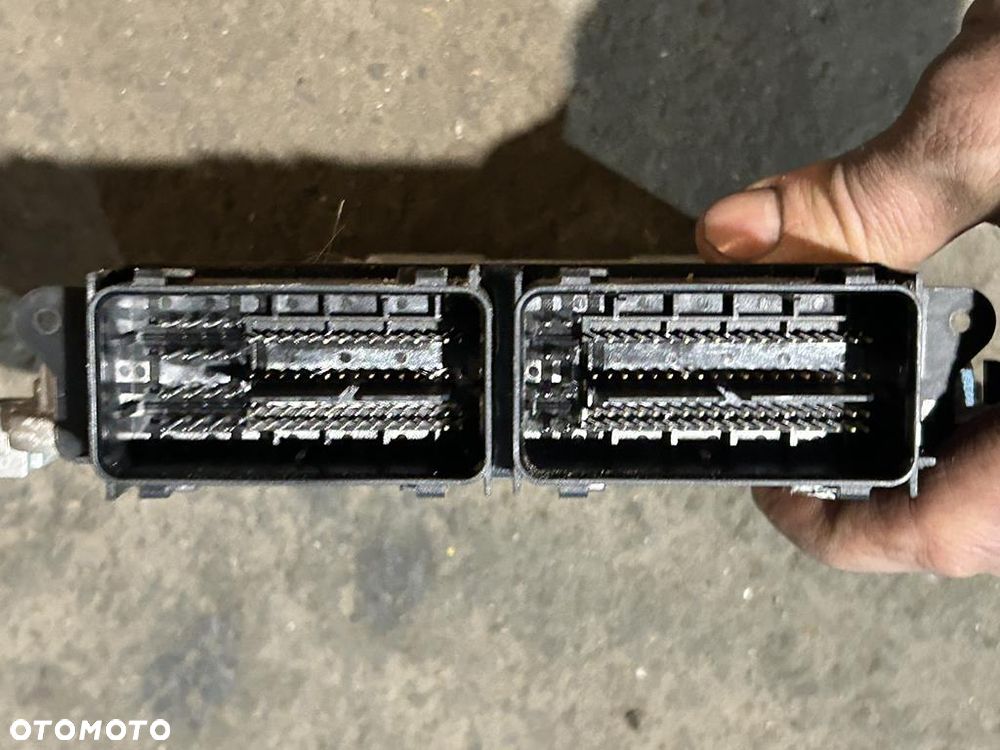 sterownik silnika komputer Ford Grand Cmax II mk2 0261S11054 1.0 ECOBOOST - 4