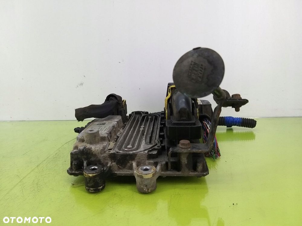 Komputer sterownik silnika Mercedes Actros MP4 2011-2019 A0004466935 - 3