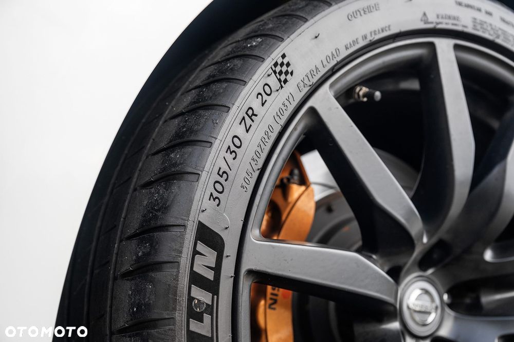 Nissan GT-R Black Edition - 19