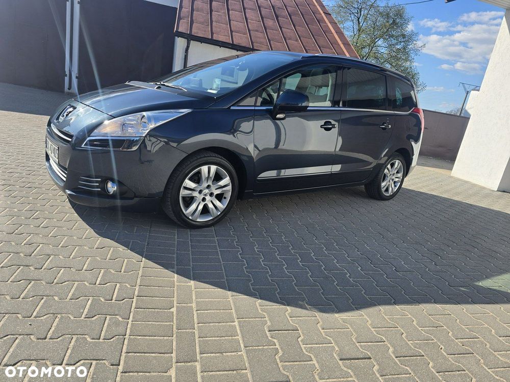Peugeot 5008 - 16