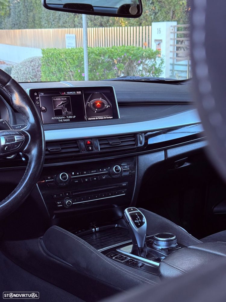 BMW X6 40 d xDrive Pack M — fotografia 28