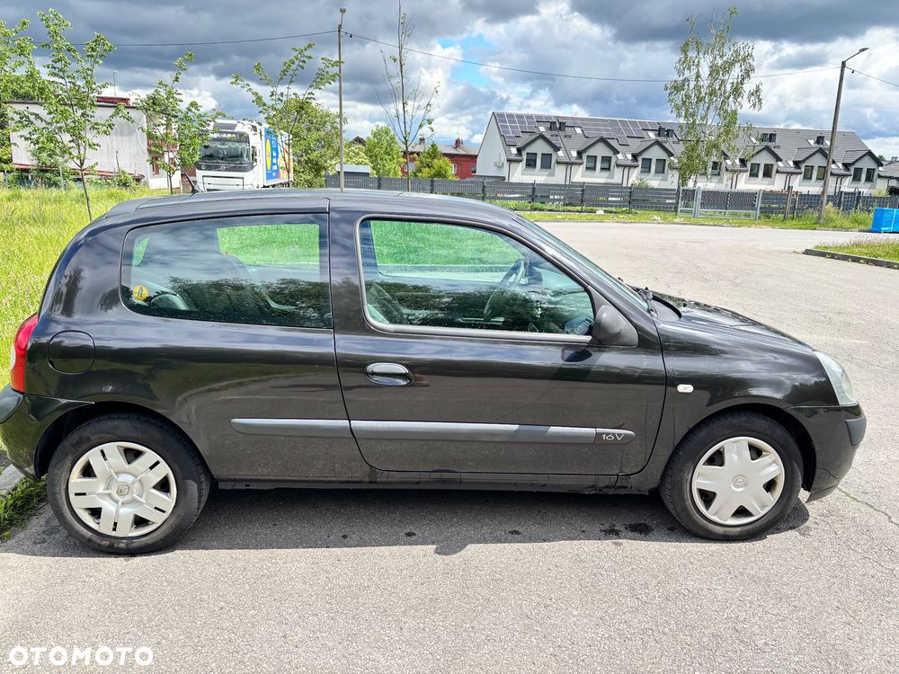 Renault Clio 1.2 16V Authentique - 4