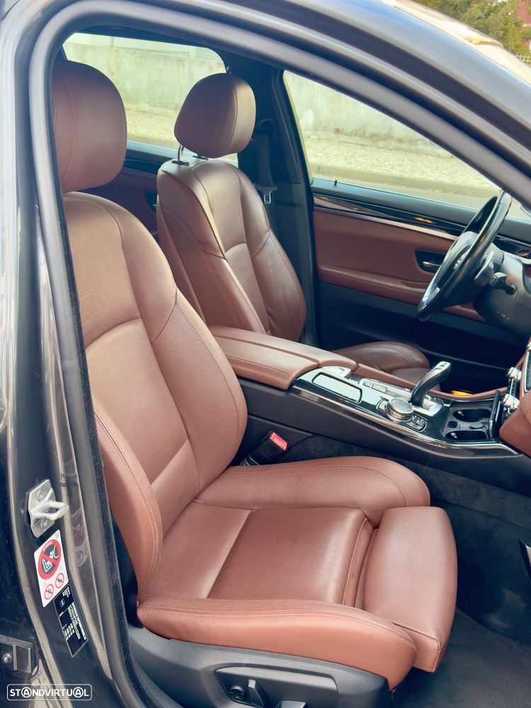 BMW 520 d Line Luxury Auto - 12