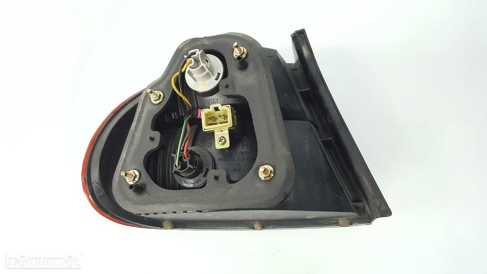 FAROLIM TRASEIRO DIREITO DAEWOO LANOS SX - 2