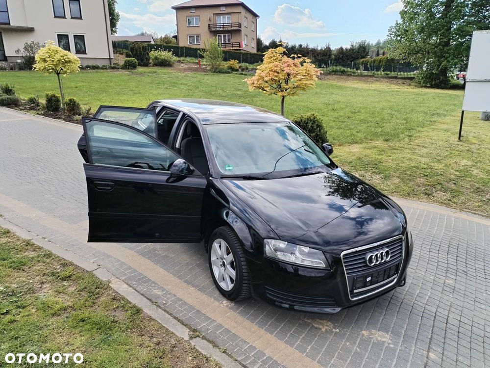 Audi A3 Sportback - 9