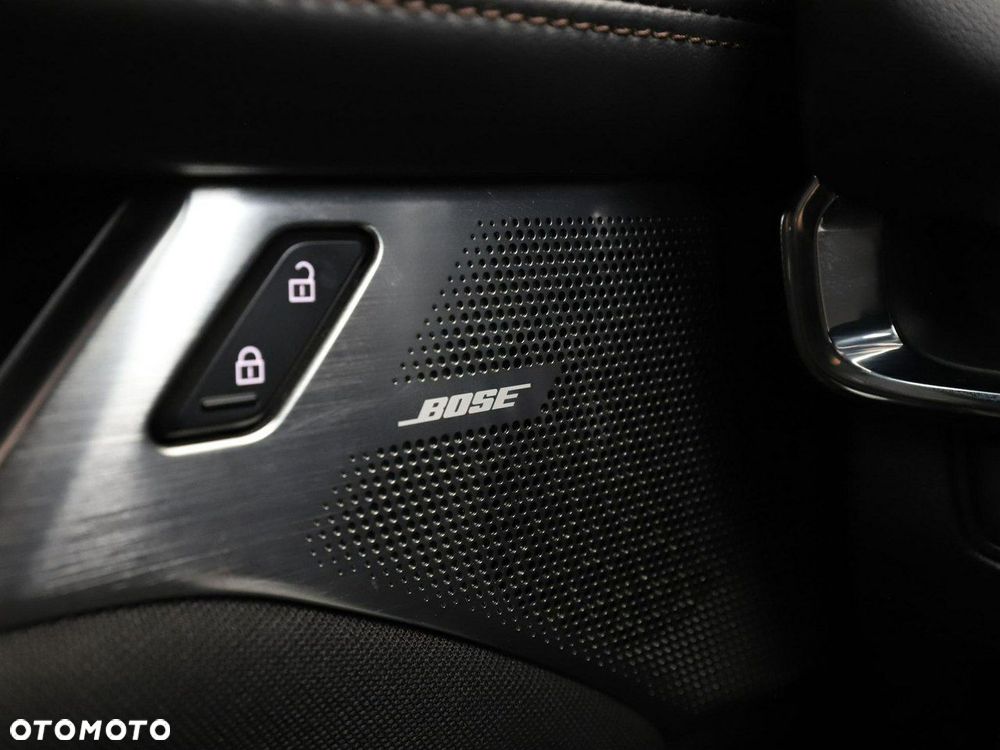 Mazda 3 e-SKYACTIV-G 2.0 M HYBRID 150 DRIVE SELECTION - 36