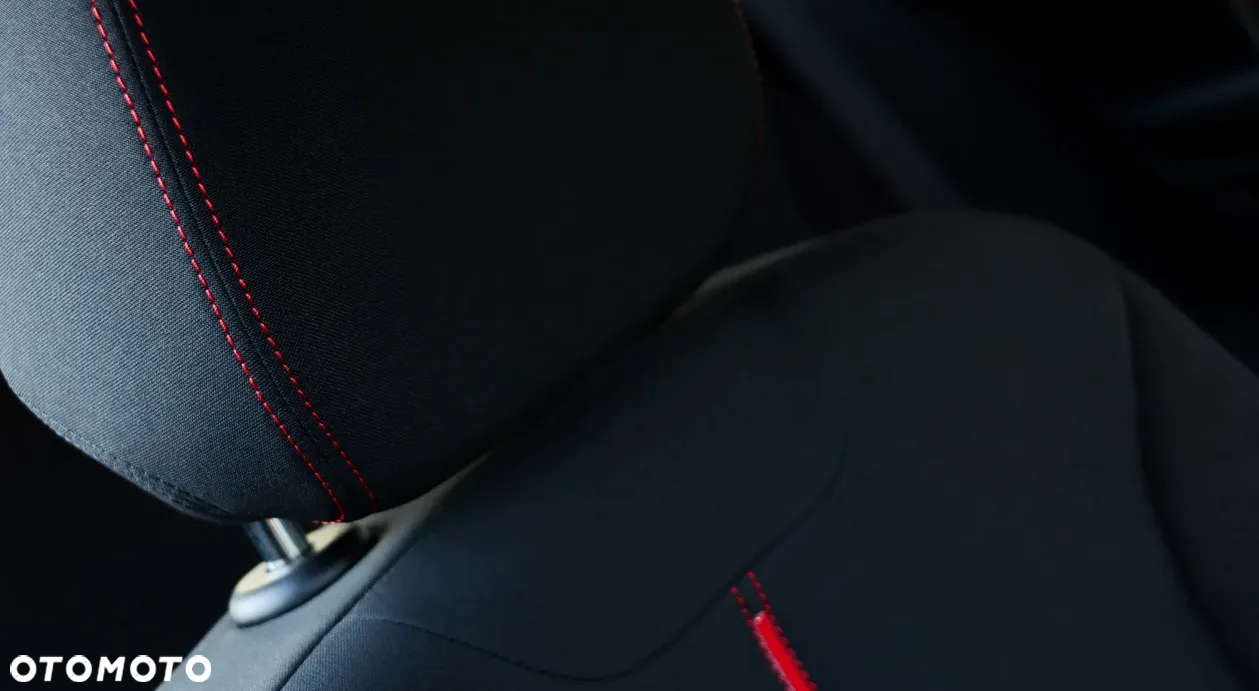 BMW Seria 1 118i Sport Line - 27