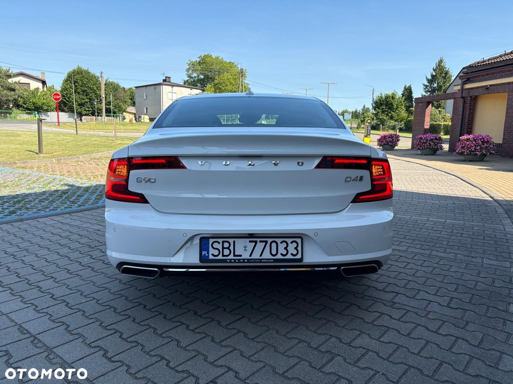 Volvo S90 D4 Inscription - 4