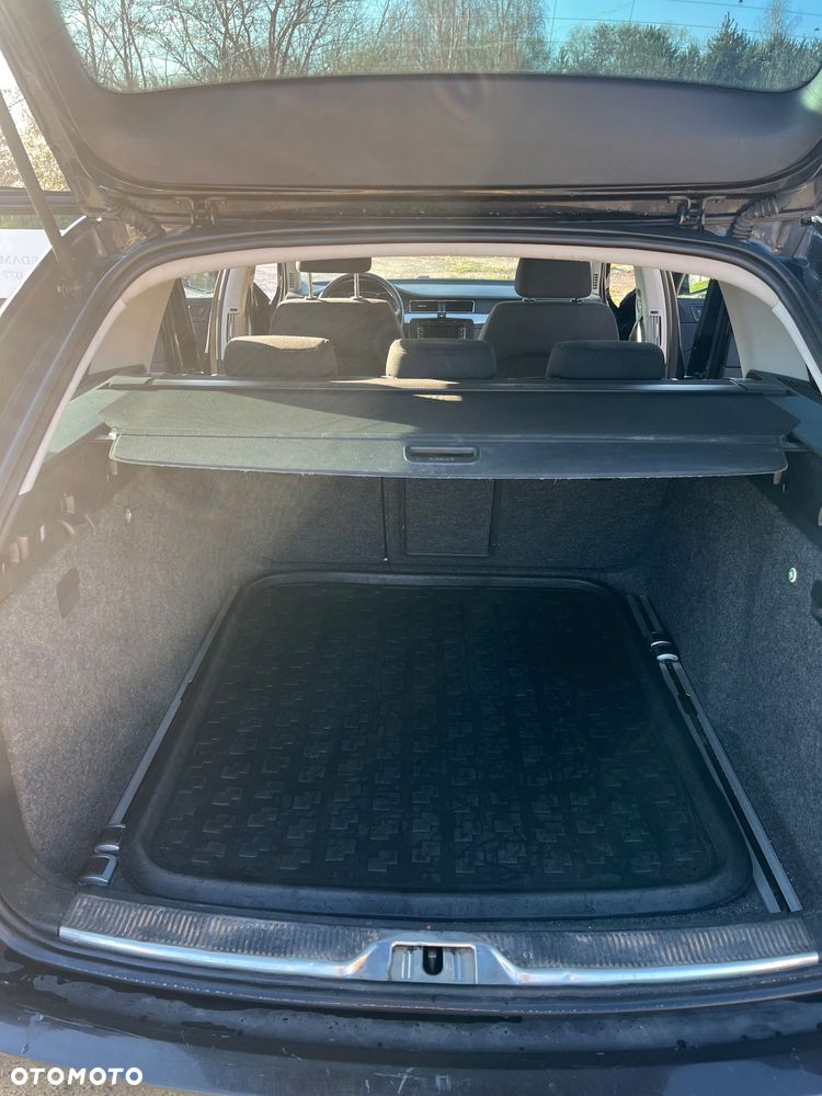 Skoda Superb 2.0 TDI Comfort - 9