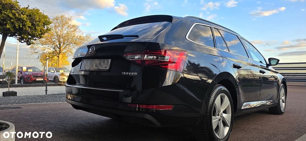 Skoda Superb 1.6 TDI Ambition - 4