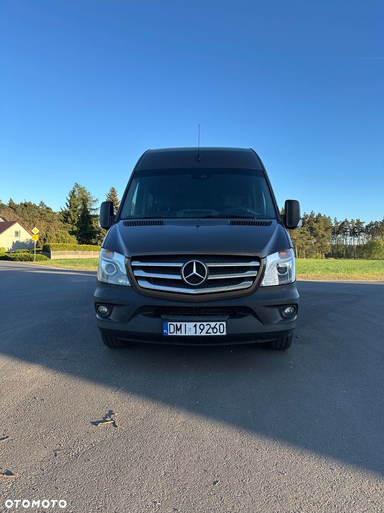 Mercedes-Benz Sprinter - 8