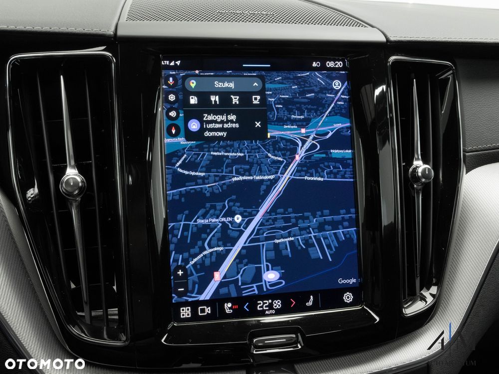 Volvo XC 60 B4 D AWD Plus Dark - 25