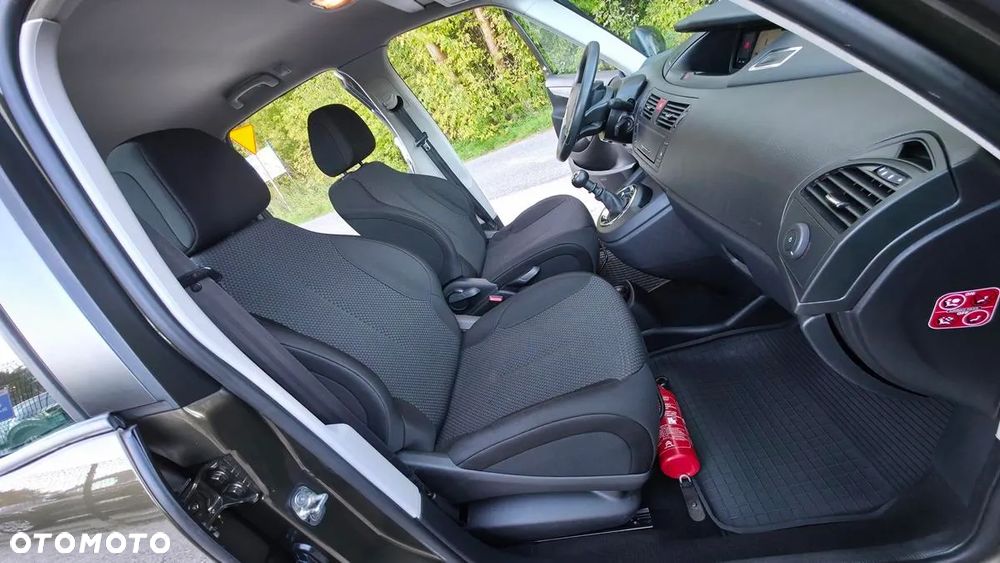 Citroën C4 Picasso - 29