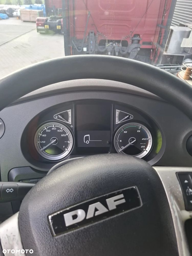 DAF XF - 7